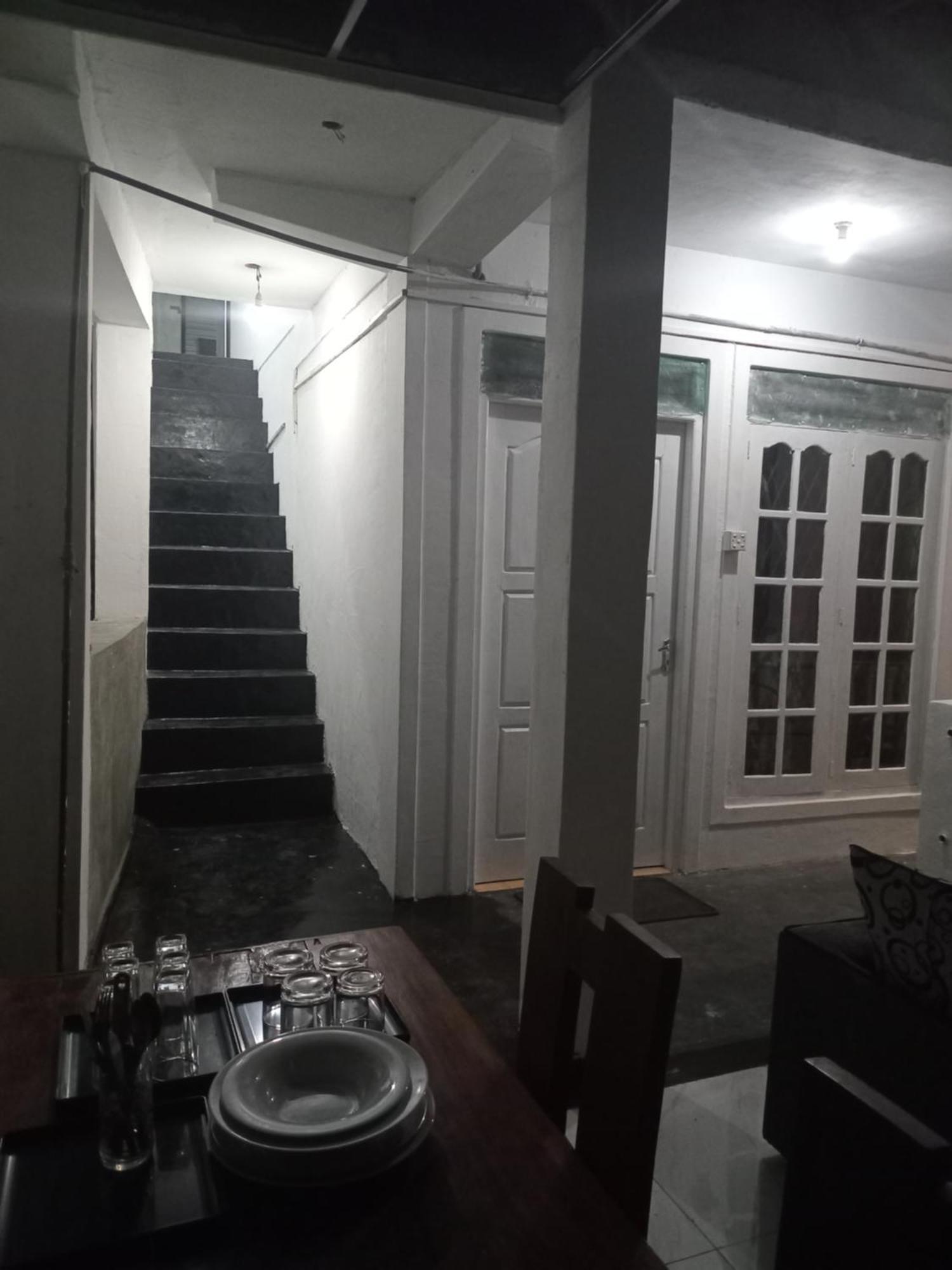 Sadhara River View Lodge Kandy Buitenkant foto